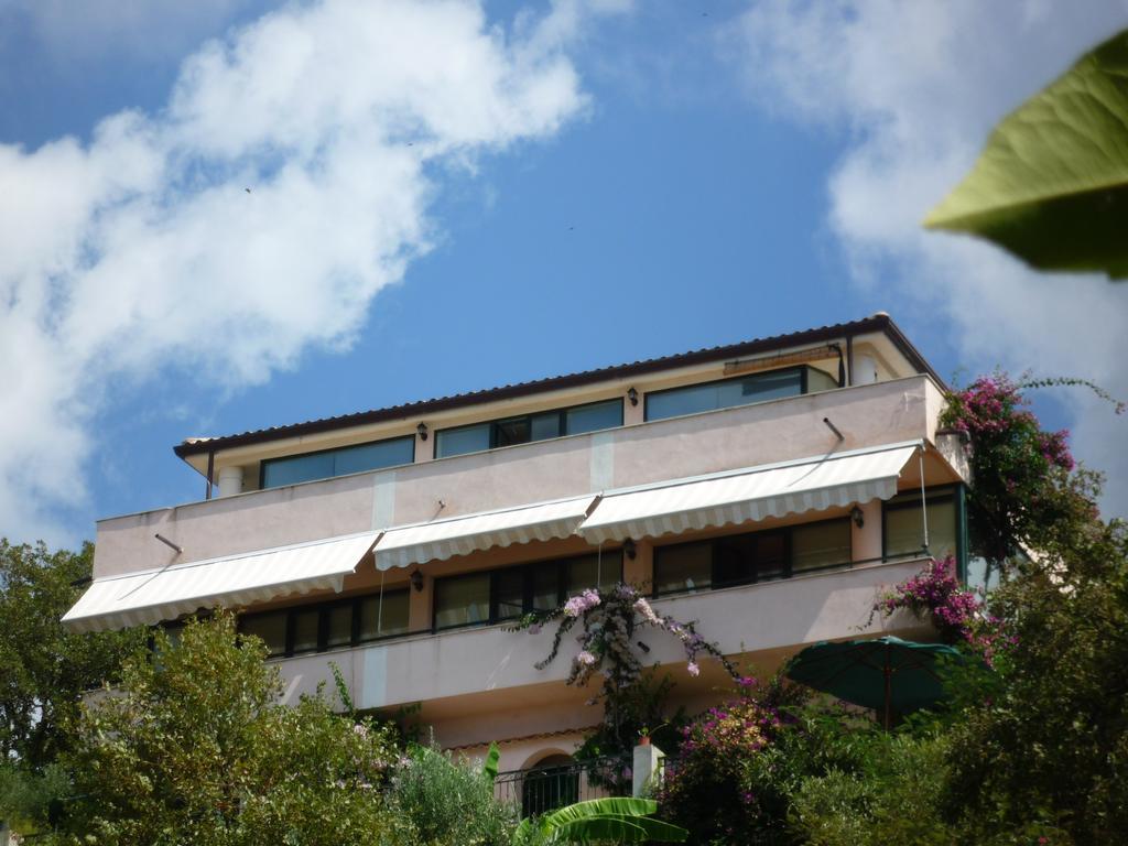 Villa Panthea Capo Vaticano Szoba fotó
